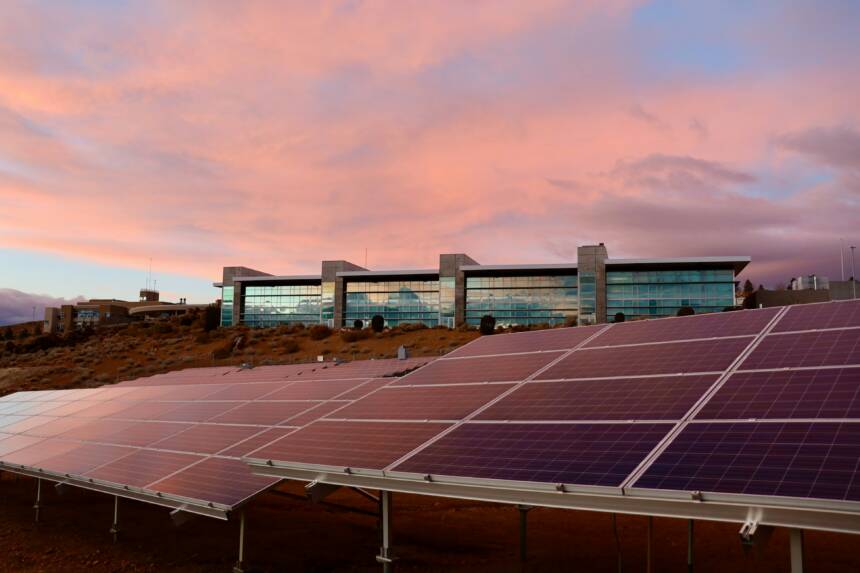 d&eacute;couvrez le forum photovolta&iuml;que de rennes, un &eacute;v&eacute;nement incontournable pour les passionn&eacute;s d'&eacute;nergie solaire et de transition &eacute;cologique. &eacute;changez avec des experts, explorez les derni&egrave;res innovations et rejoignez une communaut&eacute; engag&eacute;e dans la promotion des solutions durables.
