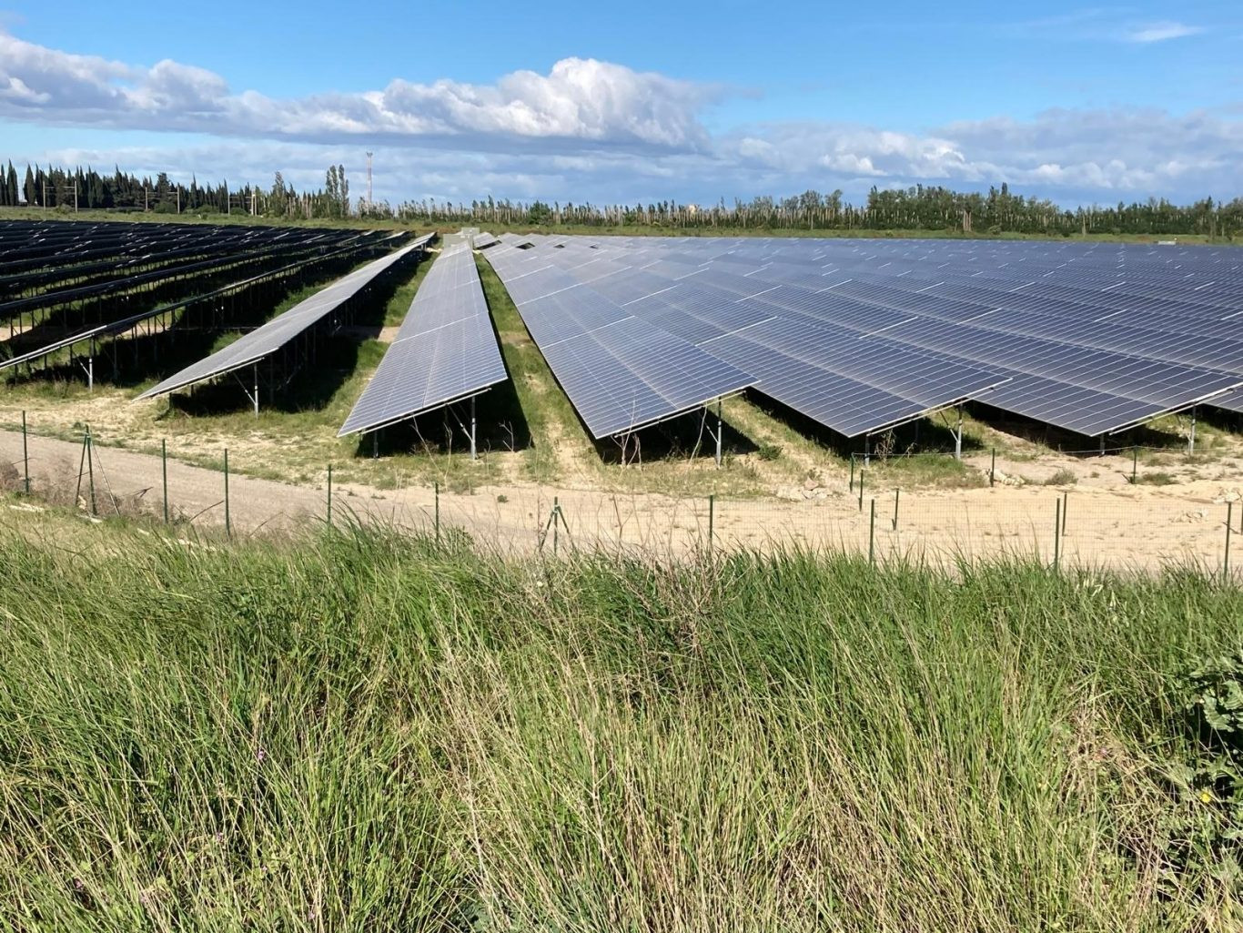 participez au forum photovolta&iuml;que &agrave; toulon, un &eacute;v&eacute;nement incontournable pour d&eacute;couvrir les derni&egrave;res innovations en &eacute;nergie solaire. &eacute;changes, conf&eacute;rences et rencontres avec des experts vous attendent pour explorer les solutions photovolta&iuml;ques adapt&eacute;es &agrave; votre projet.