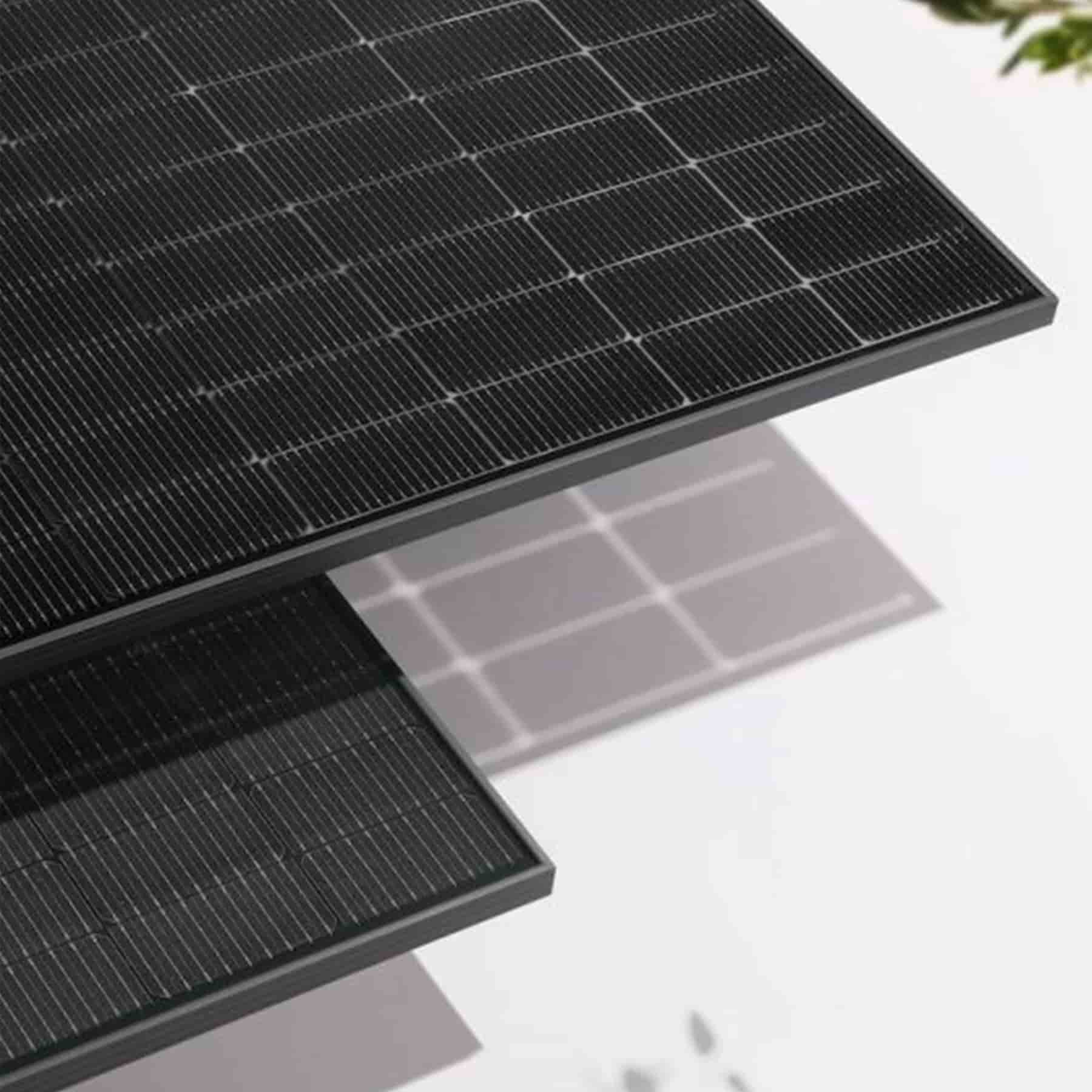 d&eacute;couvrez notre guide photovolta&iuml;que 2025, une ressource essentielle pour comprendre les derni&egrave;res innovations, les avantages &eacute;cologiques et les opportunit&eacute;s d'investissement dans l'&eacute;nergie solaire. &eacute;quipez-vous des connaissances n&eacute;cessaires pour optimiser votre installation photovolta&iuml;que et participer &agrave; la transition &eacute;nerg&eacute;tique.