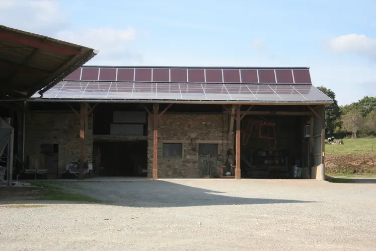 d&eacute;couvrez les tendances du photovolta&iuml;que en 2025 : innovations technologiques, avantages &eacute;cologiques et opportunit&eacute;s d'investissement pour un avenir &eacute;nerg&eacute;tique durable.