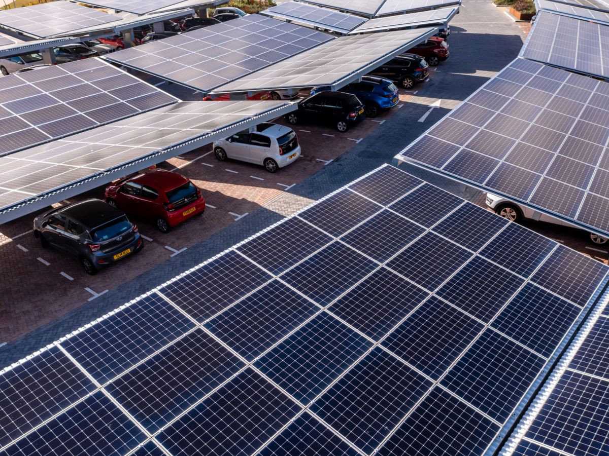 d&eacute;couvrez les tendances &eacute;mergentes du photovolta&iuml;que en 2025, incluant les innovations technologiques, les politiques &eacute;nerg&eacute;tiques et l'impact sur le march&eacute; de l'&eacute;nergie verte. restez inform&eacute; sur les avanc&eacute;es qui fa&ccedil;onnent l'avenir de l'&eacute;nergie solaire.