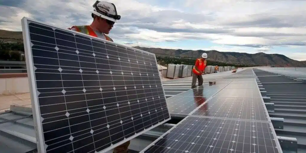 d&eacute;couvrez comment choisir le meilleur fournisseur photovolta&iuml;que en 2025. comparez les offres, &eacute;valuez la qualit&eacute; des services et optez pour une solution d'&eacute;nergie renouvelable adapt&eacute;e &agrave; vos besoins.