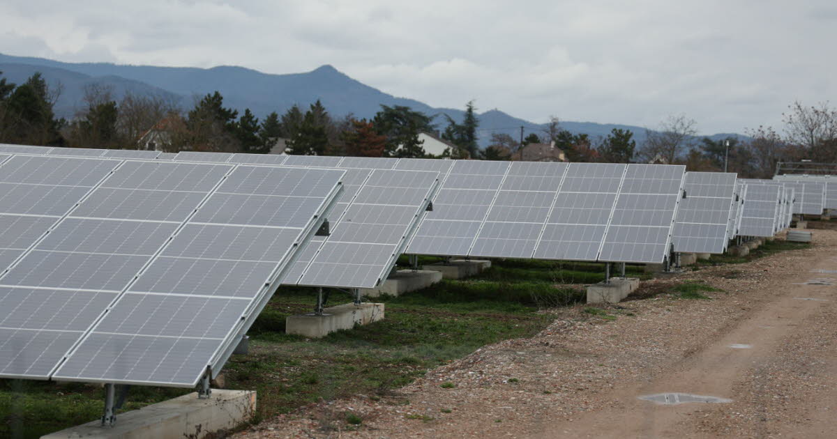 d&eacute;couvrez comment &eacute;valuer la cr&eacute;dibilit&eacute; des forums sur le photovolta&iuml;que. obtenez des conseils pratiques pour identifier les sources fiables, b&eacute;n&eacute;ficier des retours d'exp&eacute;rience des utilisateurs et faire des choix &eacute;clair&eacute;s pour vos projets solaires.