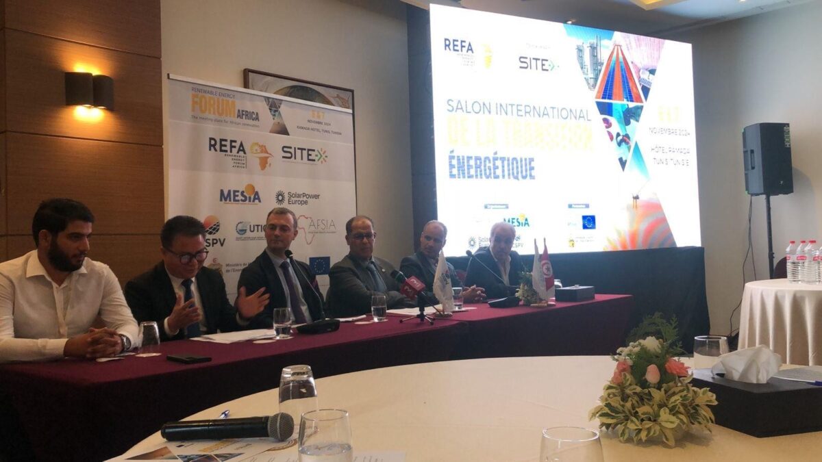 découvrez le forum des énergies renouvelables en afrique, un événement dédié à l'innovation et aux solutions durables. rejoignez des experts, des entrepreneurs et des décideurs pour discuter des dernières tendances et opportunités dans le secteur des énergies renouvelables sur le continent africain.