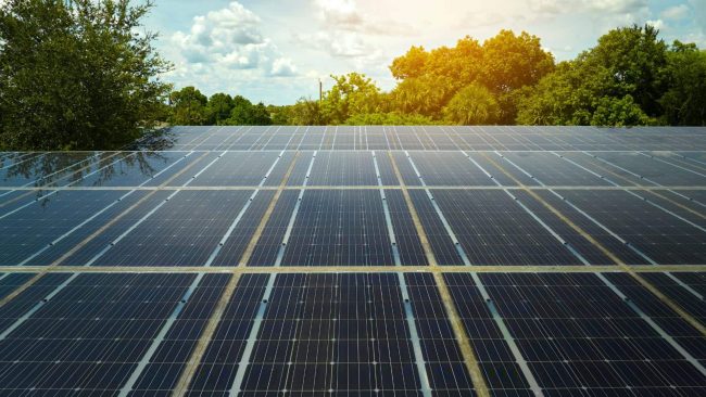 d&eacute;couvrez le forum photovolta&iuml;que au havre, un espace d'&eacute;change et d'expertise d&eacute;di&eacute; aux &eacute;nergies solaires. rencontrez des professionnels, participez &agrave; des conf&eacute;rences et explorez les derni&egrave;res innovations en mati&egrave;re de photovolta&iuml;que pour un avenir &eacute;nerg&eacute;tique durable.
