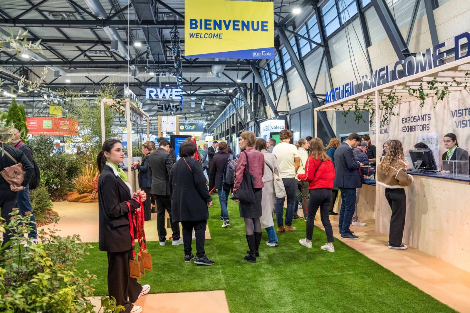 d&eacute;couvrez les tarifs de d&eacute;ployabilit&eacute; de feedgy, une solution innovante pour optimiser vos strat&eacute;gies de marketing digital. profitez d'une gestion simplifi&eacute;e de vos campagnes et maximisez votre retour sur investissement gr&acirc;ce &agrave; nos offres adapt&eacute;es &agrave; vos besoins.