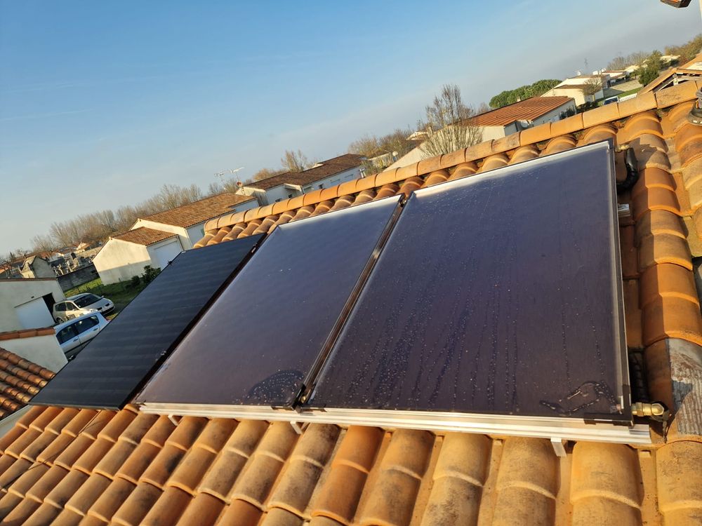 d&eacute;couvrez le solaire thermique, une solution &eacute;nerg&eacute;tique durable qui capte la chaleur du soleil pour chauffer votre maison et votre eau. apprenez comment cette technologie &eacute;cologique peut r&eacute;duire vos factures d'&eacute;nergie tout en pr&eacute;servant l'environnement.