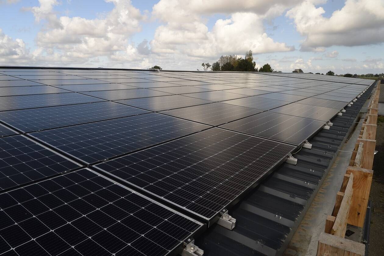 participez au forum énergie solaire cotentin : découvrez les innovations solaires, échangez avec des experts et développez vos projets d’énergie renouvelable dans la région du cotentin.